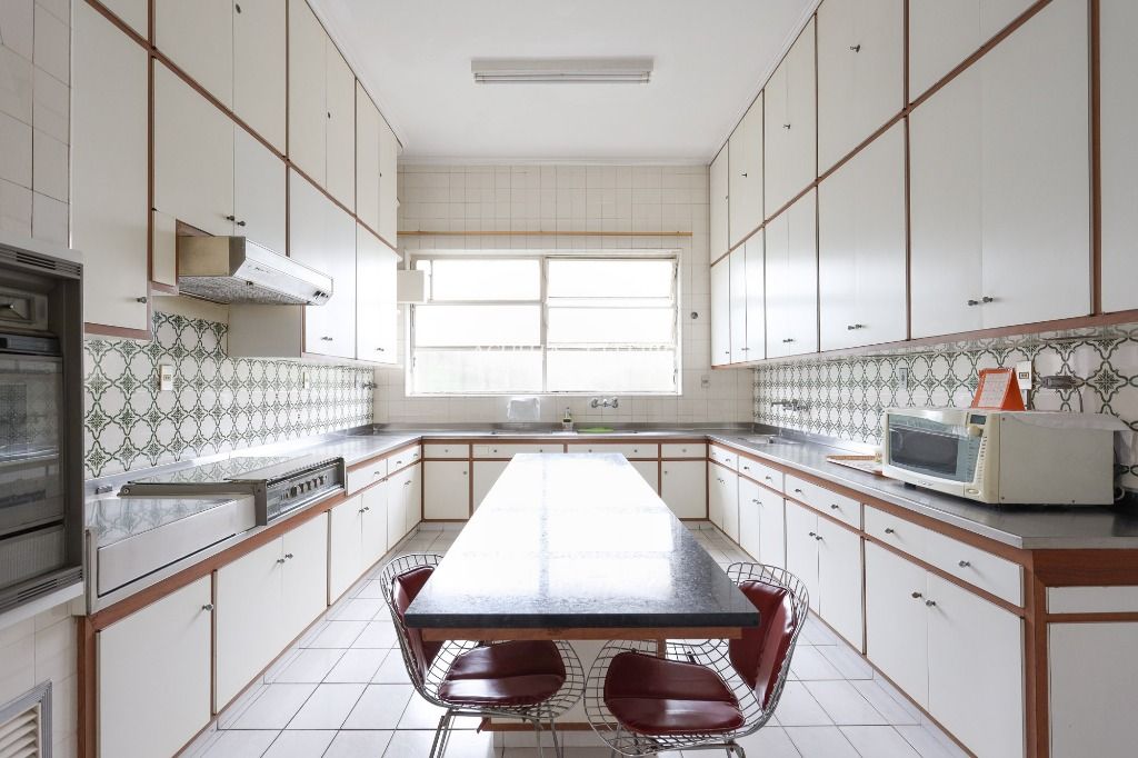 Venda/Jardim Europa: um super clássico – AP7564