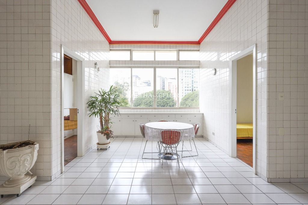 Venda/Jardim Europa: um super clássico – AP7564